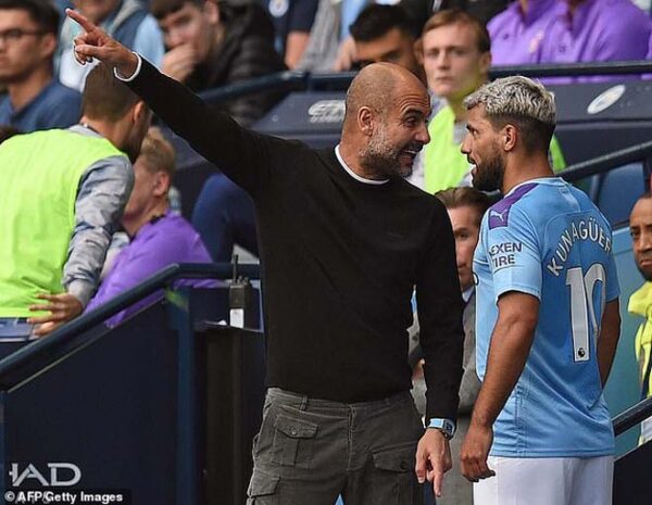 pep-bac-bo-chuyen-bat-hoa-voi-aguero-2